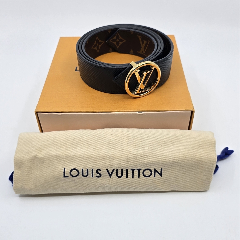 Louis Vuitton 2018 LV Circle Reversible 38mm Belt Epi Black